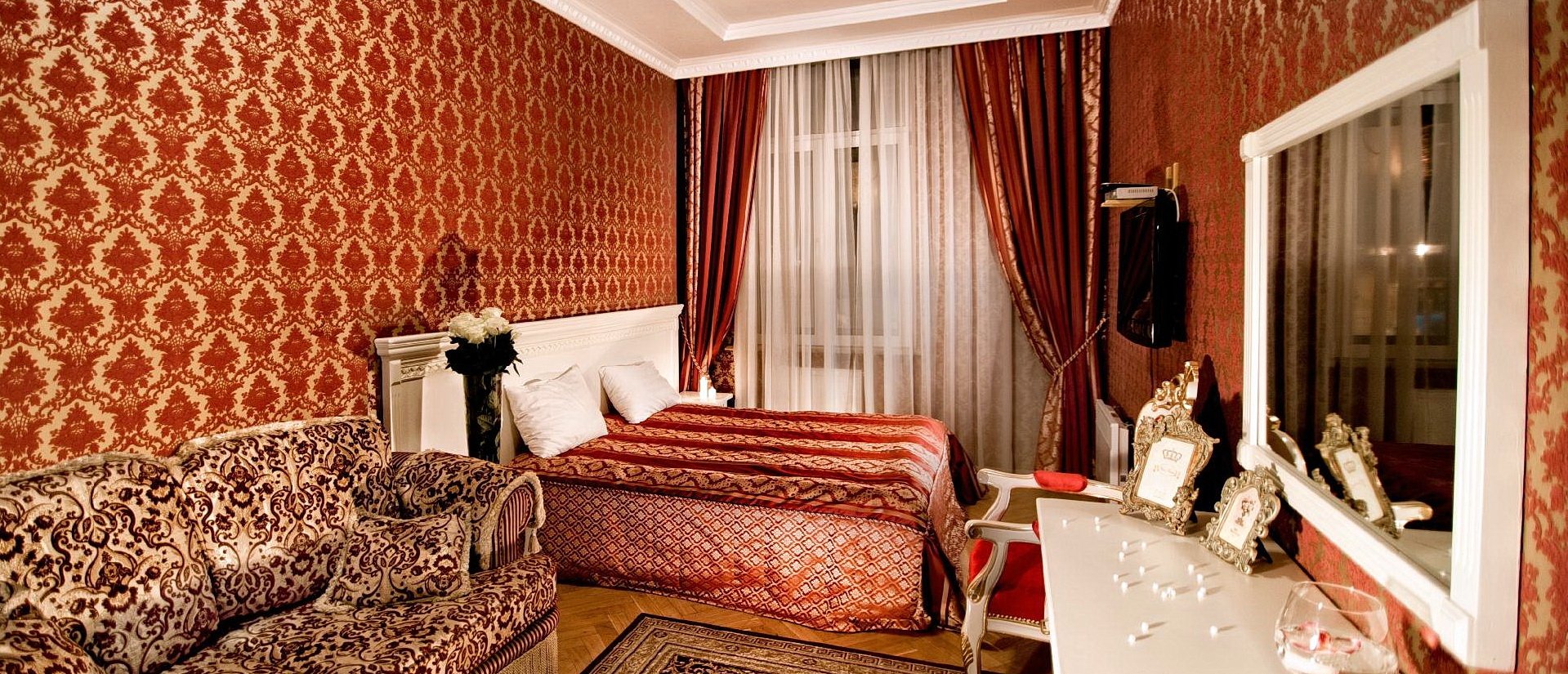 royal-hotel-de-paris
